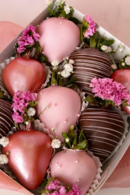 Picture of Blush Berries